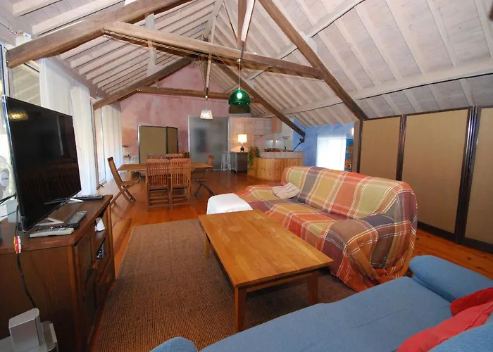 Holiday home Authentic In With Garden *