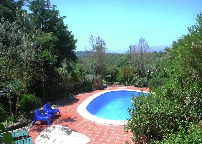 Authentic In With Garden Holiday home *