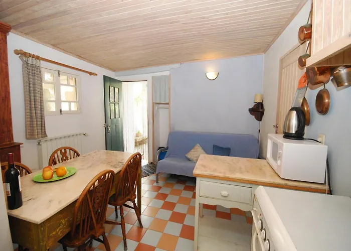 Casa de Férias Authentic In With Garden Soudos