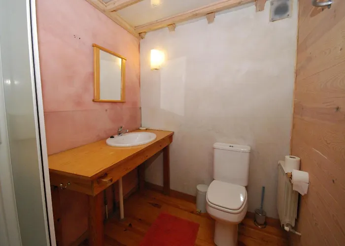 Holiday home Authentic In With Garden