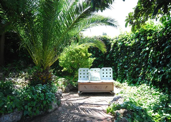 Feriehus Authentic In With Garden